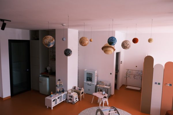 Porta Chaves Planetas do Samu